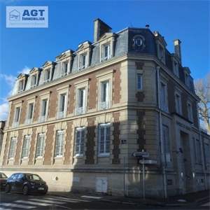 appartement à la location -   60000  BEAUVAIS, surface 222 m2 location appartement - APR603378